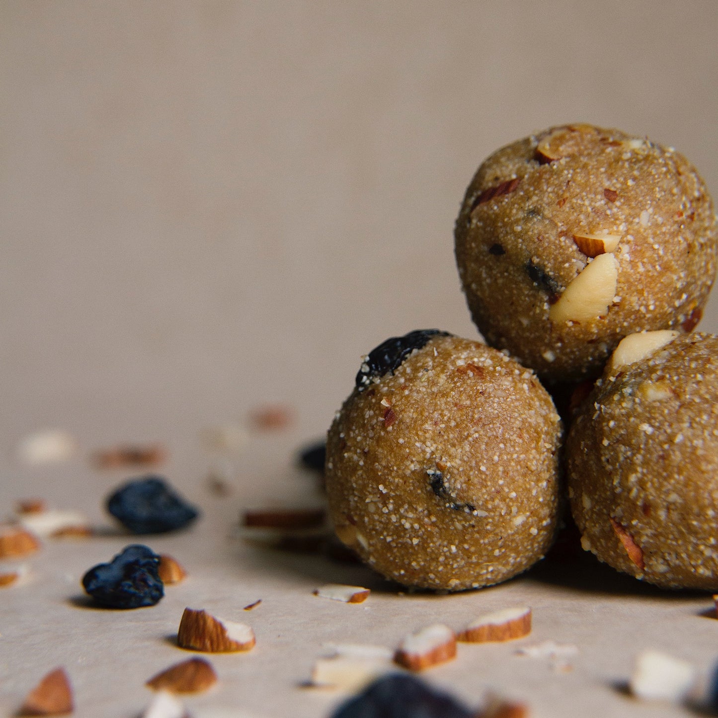 Rava Laddoo